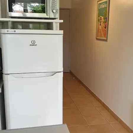 T2 - Au Calme Et Proche Centre - Ideal Curistes Et Vacanciers 아파트
