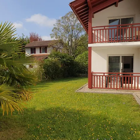 Apartment T2 Classe 3 Etoiles - Au Calme Proche Centre - Ideal Curistes Et Vacanciers Cambo-les-Bains