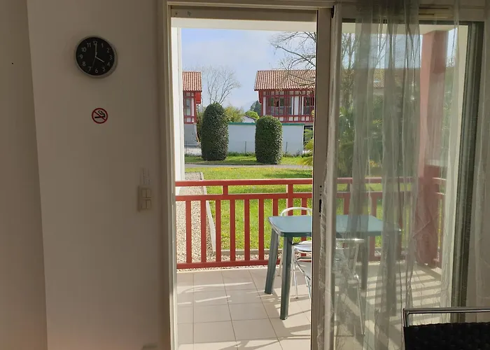 アパート T2 Classe 3 Etoiles - Au Calme Proche Centre - Ideal Curistes Et Vacanciers *